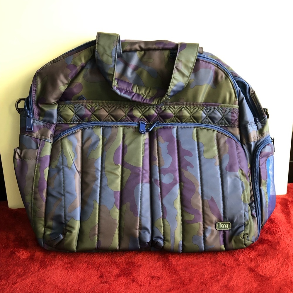 LUG BOXER 1 OVERNIGHT BAG CAMO MULTI NWOT